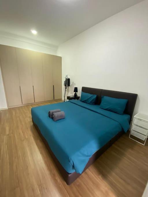 Sunway Velocity Two, By De Harlequins Pangsapuri *