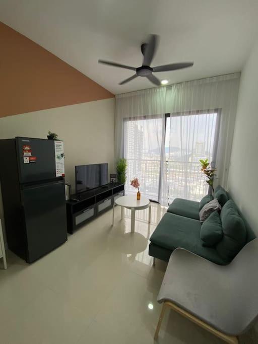 Sunway Velocity Two, By De Harlequins Kuala Lumpur