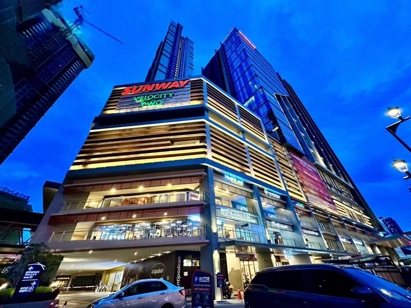 Sunway Velocity Two, By De Harlequins Kuala Lumpur