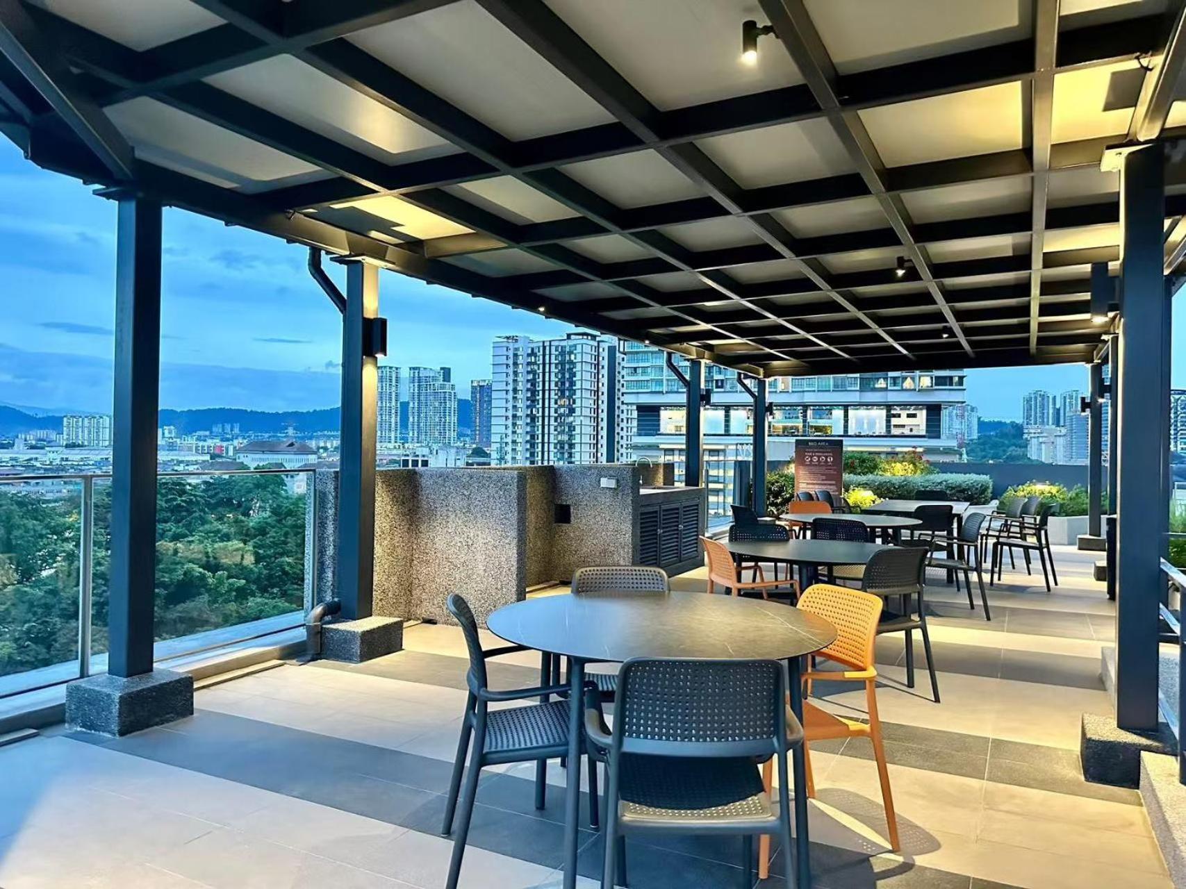 Sunway Velocity Two, By De Harlequins Kuala Lumpur