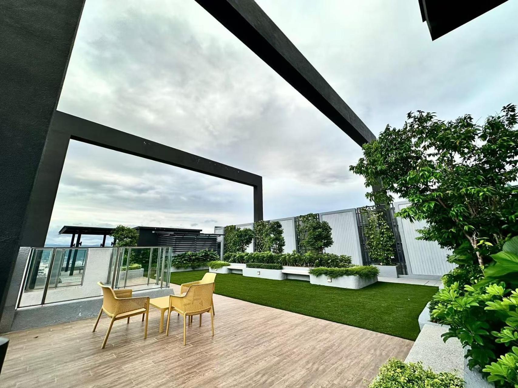 Sunway Velocity Two, By De Harlequins Pangsapuri Kuala Lumpur